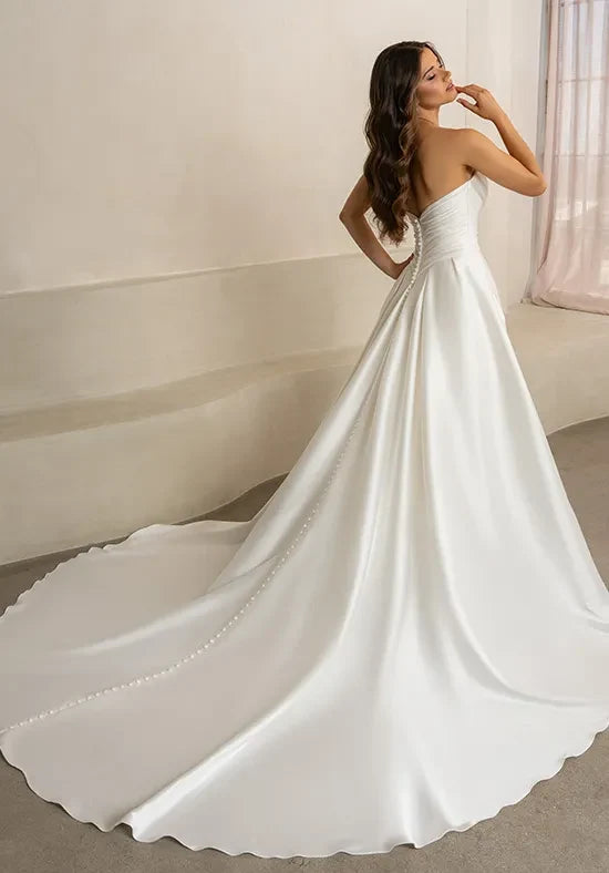 Elegant A-Line Sweetheart Sleeveless Ruched Slit White Long Wedding Dresses Women Gown