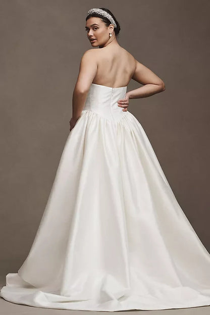 Elegant A-Line Sweetheart Strapless Timeless Ivory Floor-Length Wedding Gown