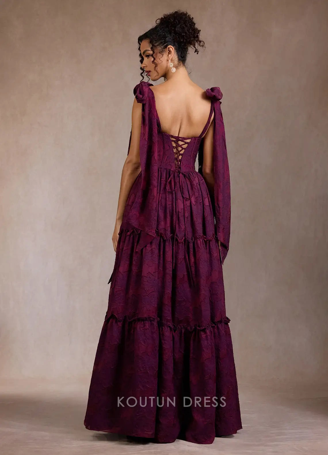 Elegant A-Line Sweetheart Tiered High-Slit Deep Plum Floor-Length Prom Dresses
