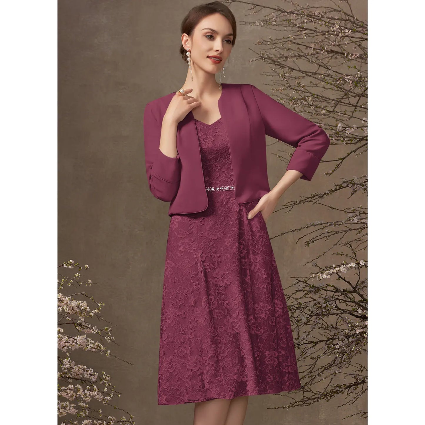 Elegant A-Line V-Neck 3/4 Sleeve Lace Plum Knee-Length Mother of the Bride Dress
