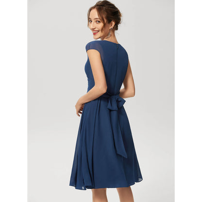 Elegant A-Line V-Neck Cap Sleeve Ruched Navy Knee-Length Homecoming Dress for Women