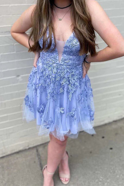 Elegant A-Line V-Neck Floral Applique Lace-Up Back Lavender Short Homecoming Dresses