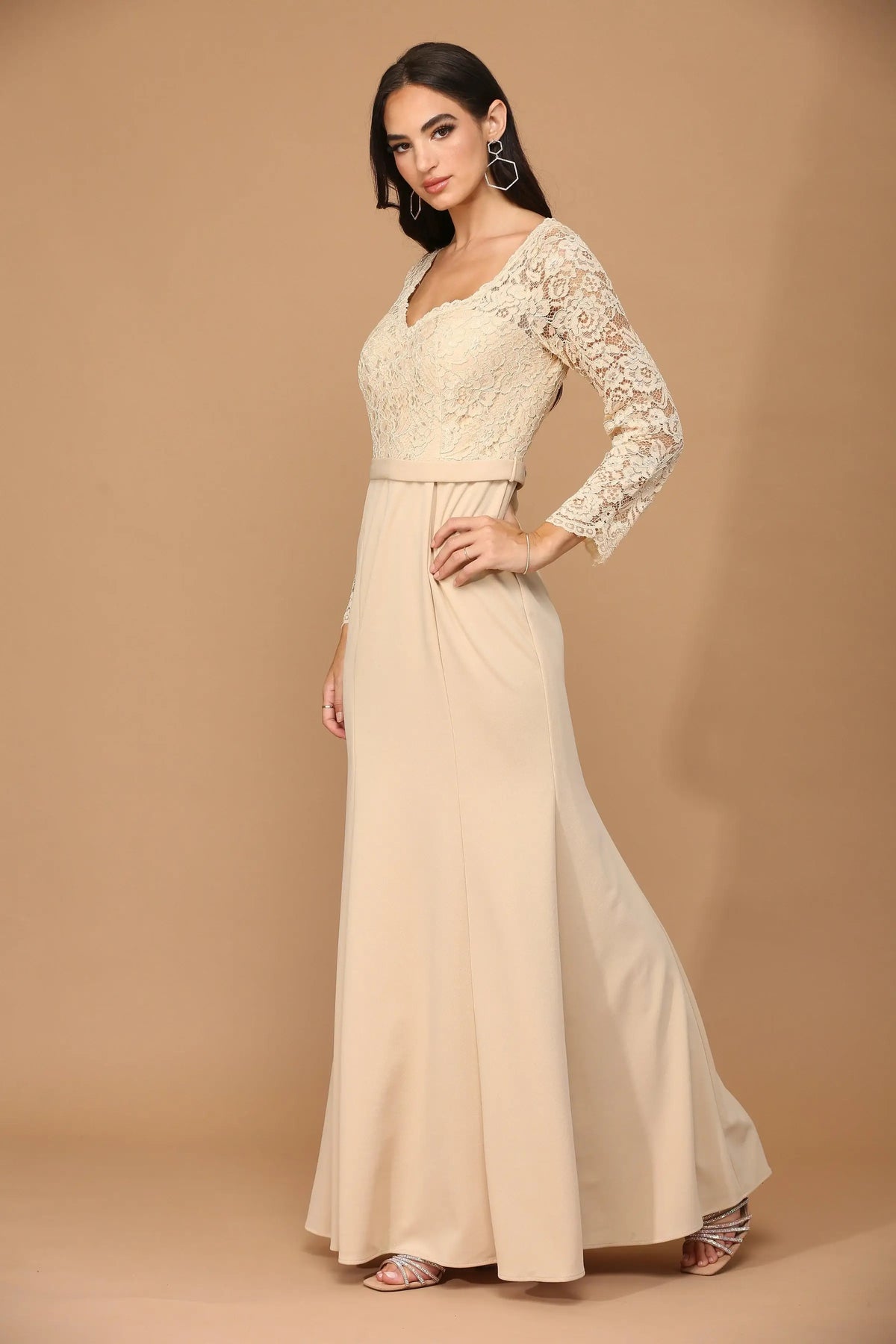 Elegant A-Line V-Neck Long Sleeve Formal Champagne Floor Length Mother of the Bride Dress
