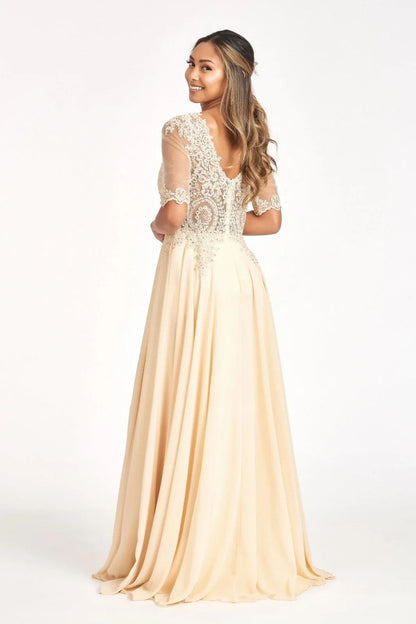 Elegant A-Line V-Neck Short Sleeve Beaded Champagne Floor-Length Mother of the Bride Gown