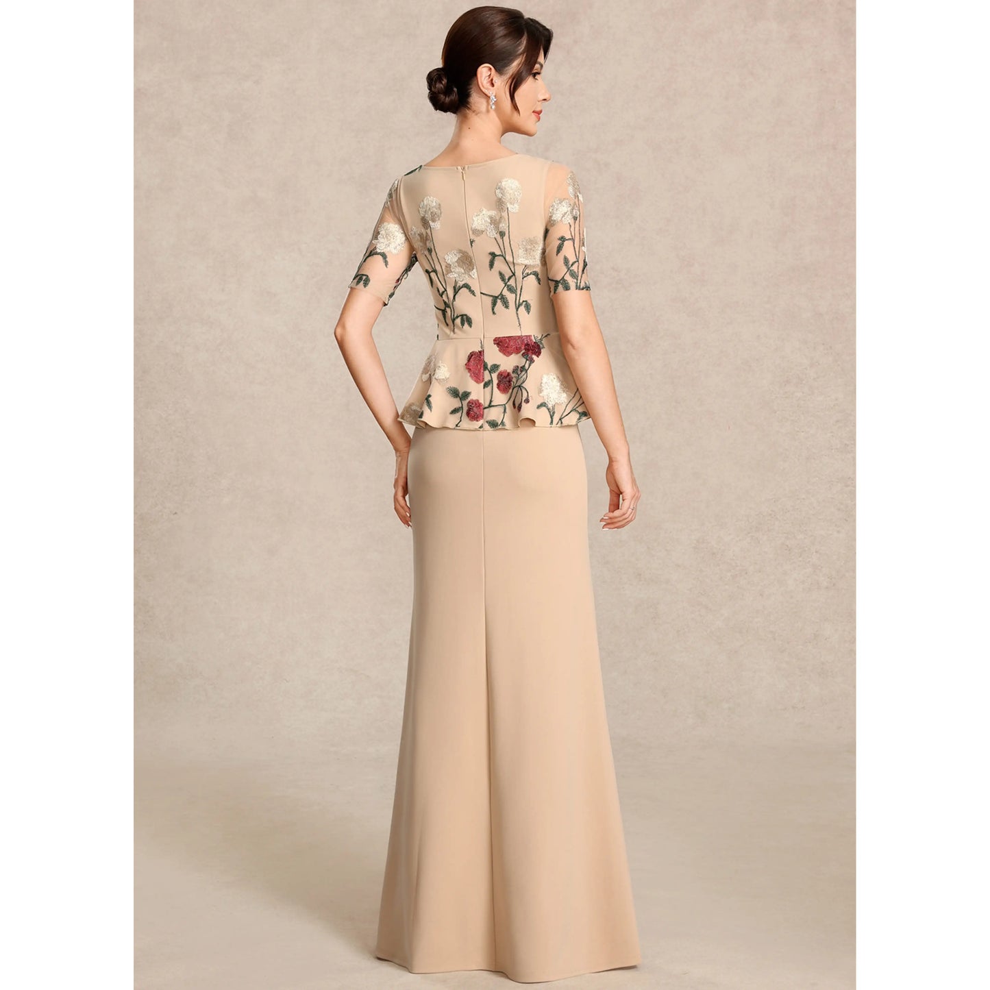 Elegant A-Line V-Neck Short Sleeve Embroidered Peplum Champagne Mother of the Bride Dresses