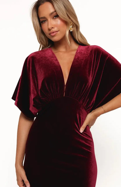 Elegant A-Line V-Neck Short Sleeve Sophisticated Burgundy Floor-Length Mother of the Bride Dress