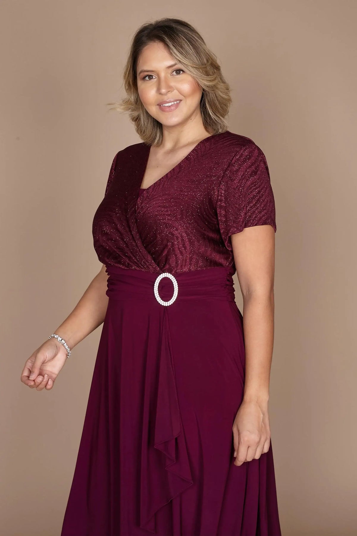Elegant A-Line V-Neck Short Sleeve Sparkle Burgundy Midi Mother of the Bride Plus Size