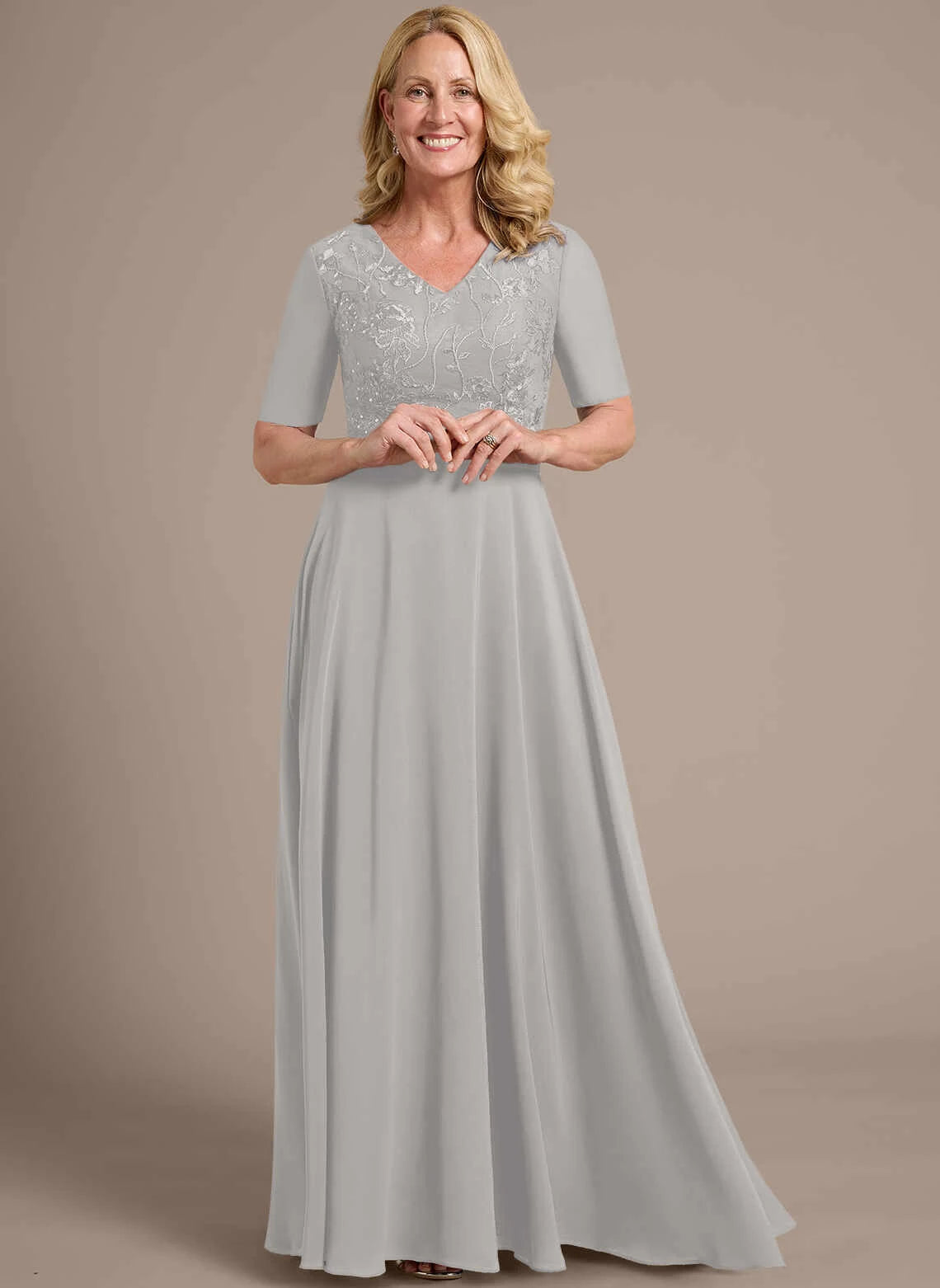 Elegant A-Line V-Neck Short Sleeve Two-Piece Embroidered Silver Grey Floor-Length Mother of the Bride Dresses