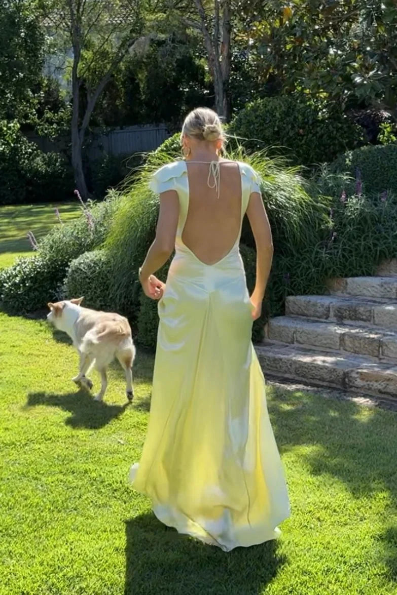 Elegant A-Line V-Neck Sleeved Backless Draped Yellow Maxi Prom Dresses Women