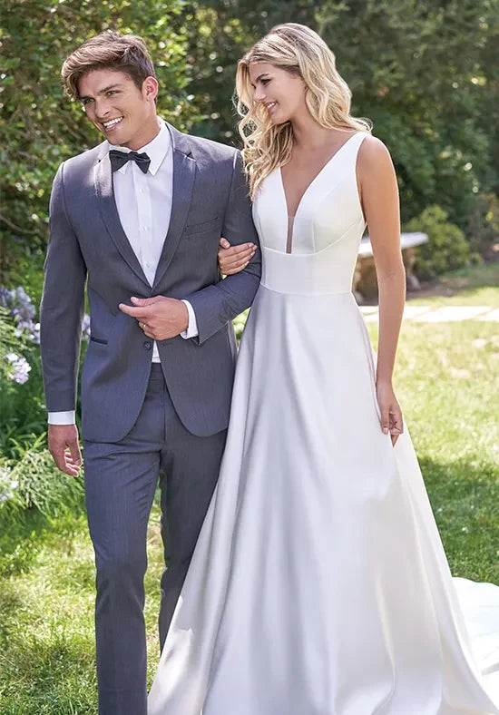 Elegant A-Line V-Neck Sleeveless Backless Pocket White Maxi Wedding Dresses Bride