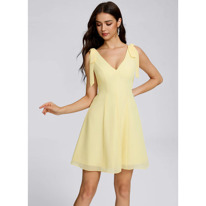 Elegant A-Line V-Neck Sleeveless Bow-Tie Short Yellow Homecoming Dress