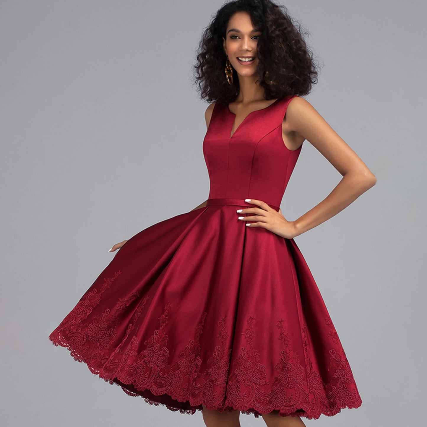Elegant A-Line V-Neck Sleeveless Embroidered Burgundy Knee-Length Homecoming Dress Women's