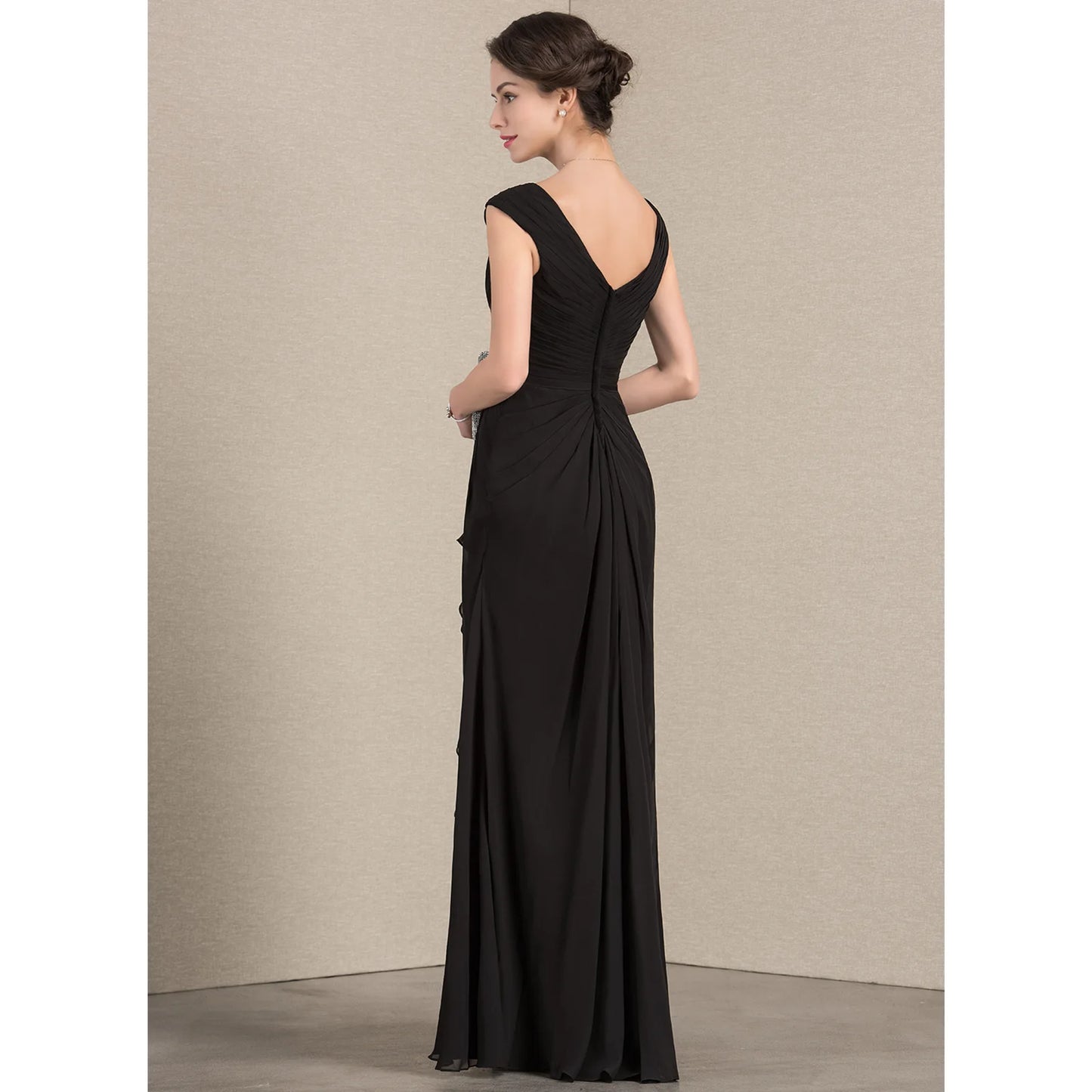 Elegant A-Line V-Neck Sleeveless Ruched Black Floor-Length Mother of the Bride Gown