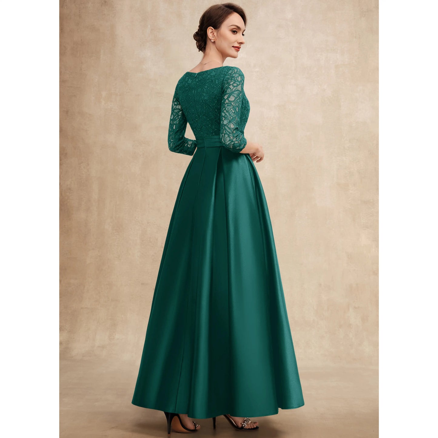 Elegant A-Line V-Neck Three-Quarter Sleeves Lace Emerald Floor-Length Mother of the Bride Dress