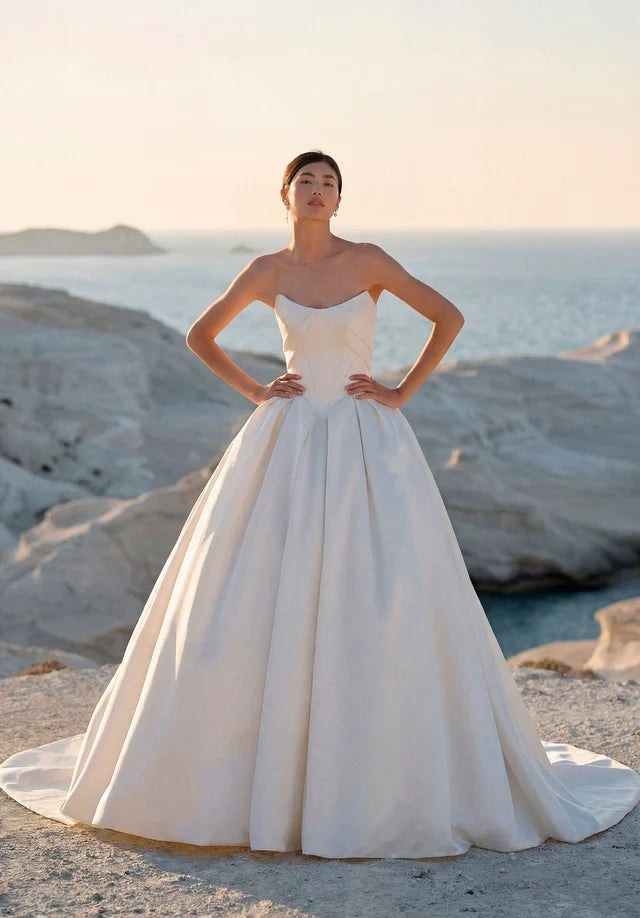 Elegant Ballgown Strapless Sleeveless Pleated Corset Ivory Maxi Wedding Dresses Bride