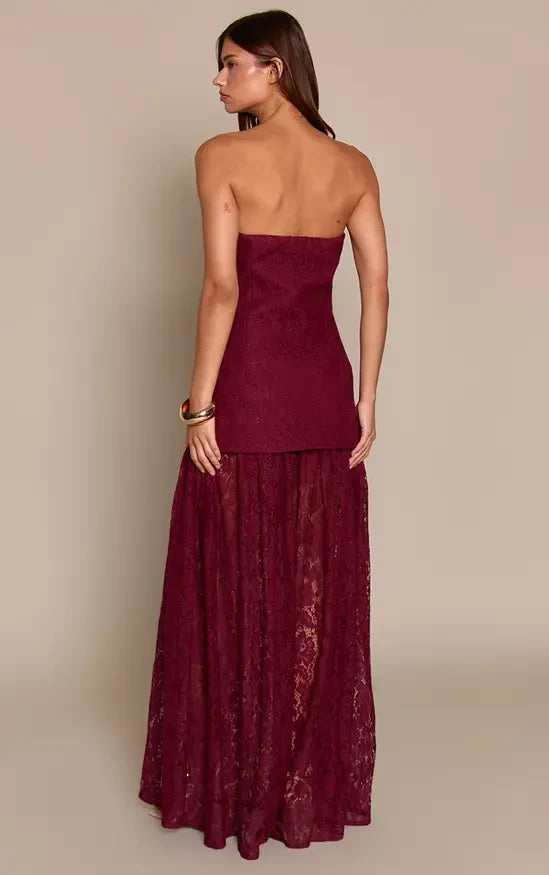 Elegant Drop-Waist Strapless Sleeveless Tiered Gathered Burgundy Maxi Evening Dresses Women