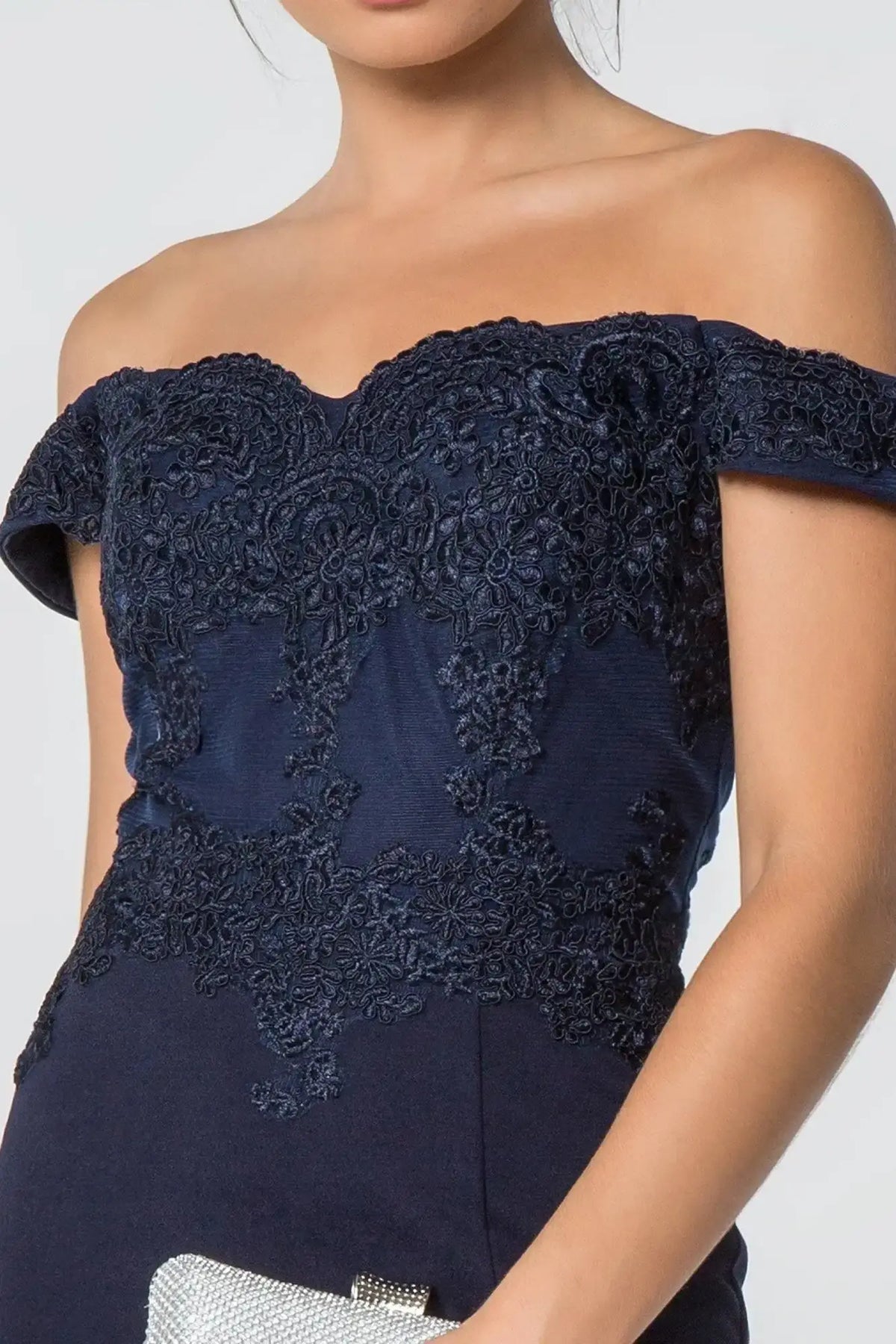 Elegant Fitted Off-Shoulder Sweetheart Lace Applique Navy Blue Floor-Length Mother of the Bride Gown