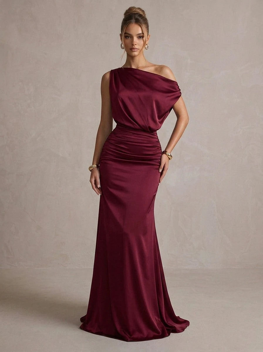 Elegant Fitted One-Shoulder Sleeveless Ruched Draped Burgundy Long Prom Dresses Gown