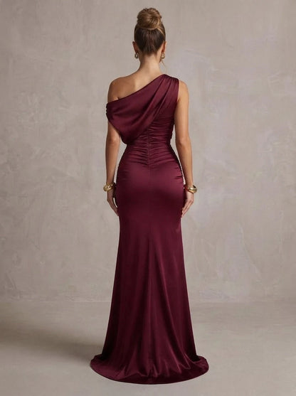Elegant Fitted One-Shoulder Sleeveless Ruched Draped Burgundy Long Prom Dresses Gown