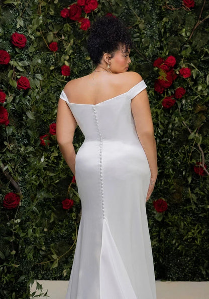 Elegant Mermaid Cowl-Neck Sleeveless Ruched-Back White Maxi Wedding Dresses Women Gown
