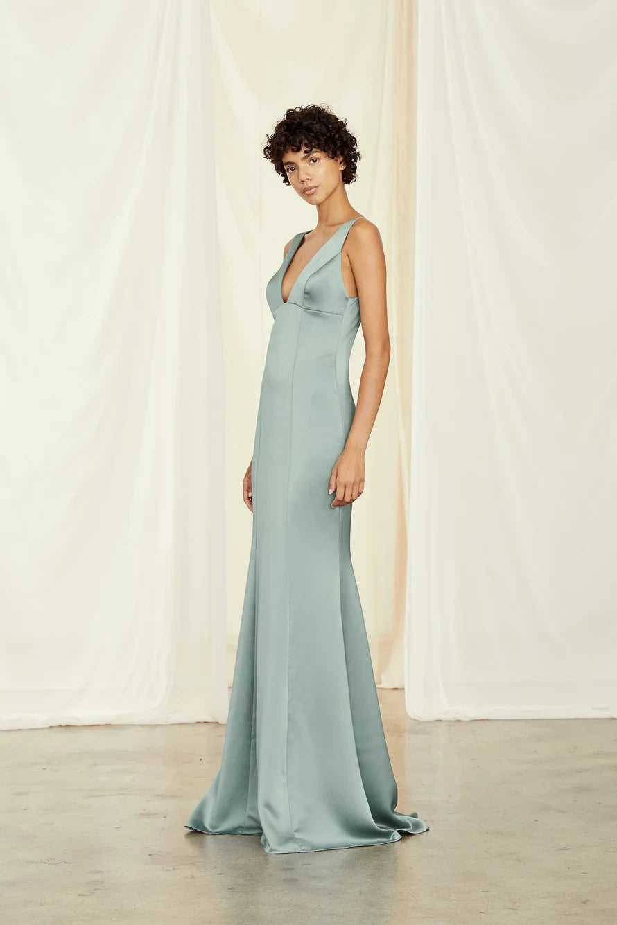 Elegant Mermaid Deep V-Neck Sleeveless Chic Sage Green Floor-Length Bridesmaid Dress Women's Gown