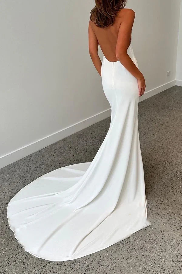 Elegant Mermaid Halter Sleeveless Modern Minimalist White Floor-Length Wedding Dresses for Brides