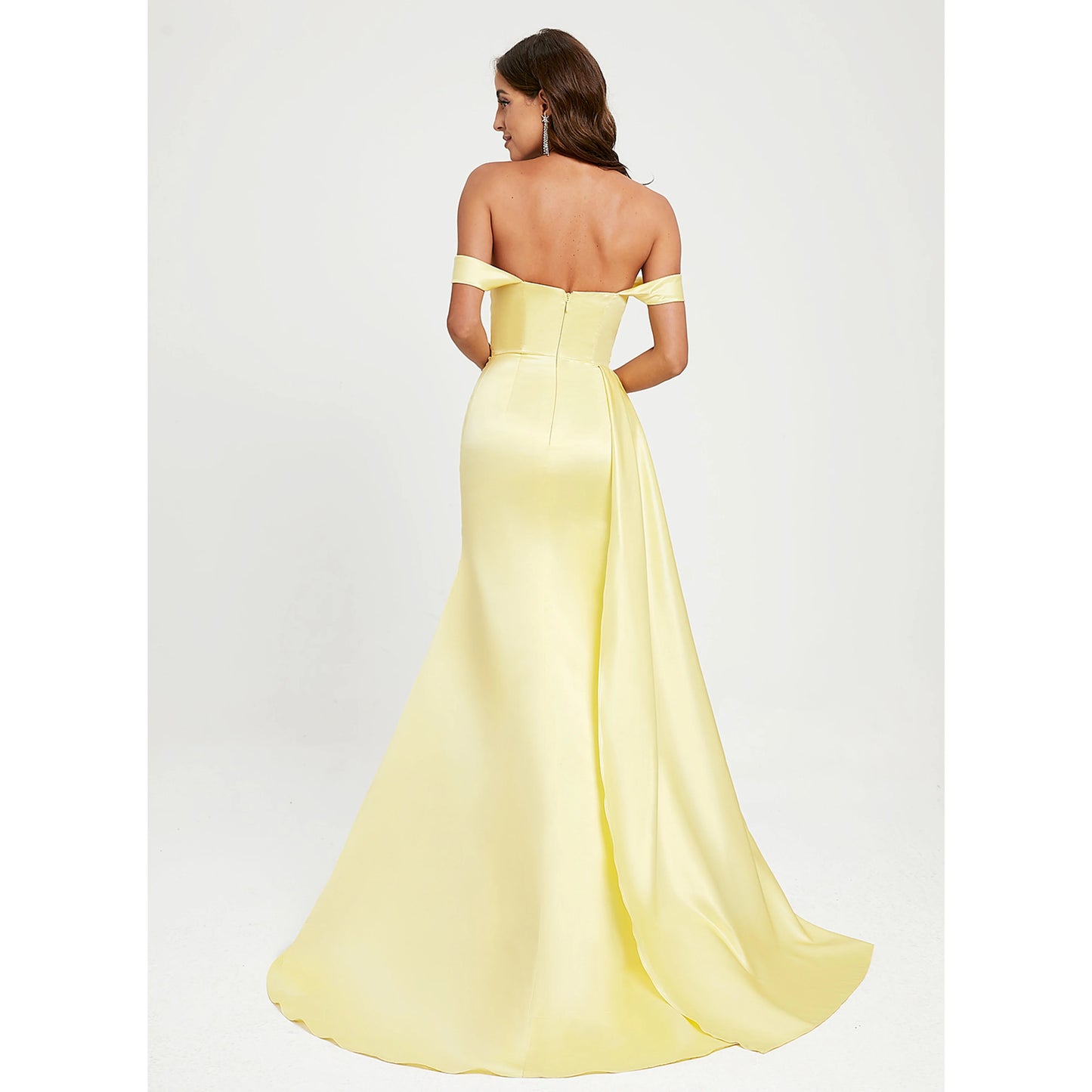 Elegant Mermaid Off-Shoulder Ruched Slit Pale Yellow Floor-Length Prom Gown