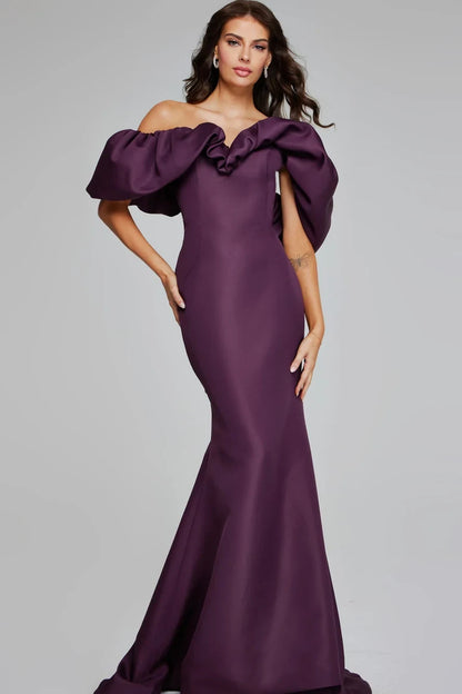 Elegant Mermaid Off-Shoulder Ruffle Purple Maxi Mother of the Bride Dress