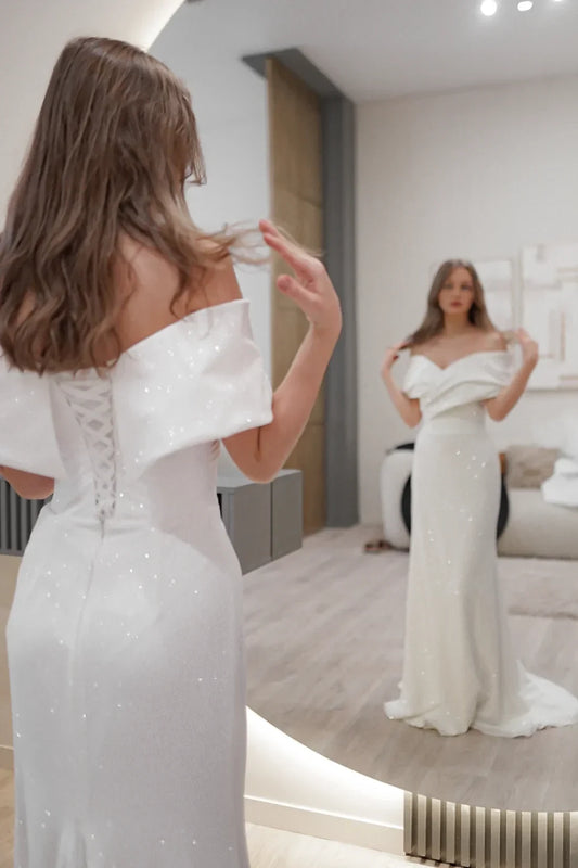 Elegant Mermaid Off-Shoulder Sleeveless Sparkle White Floor-Length Wedding Dresses