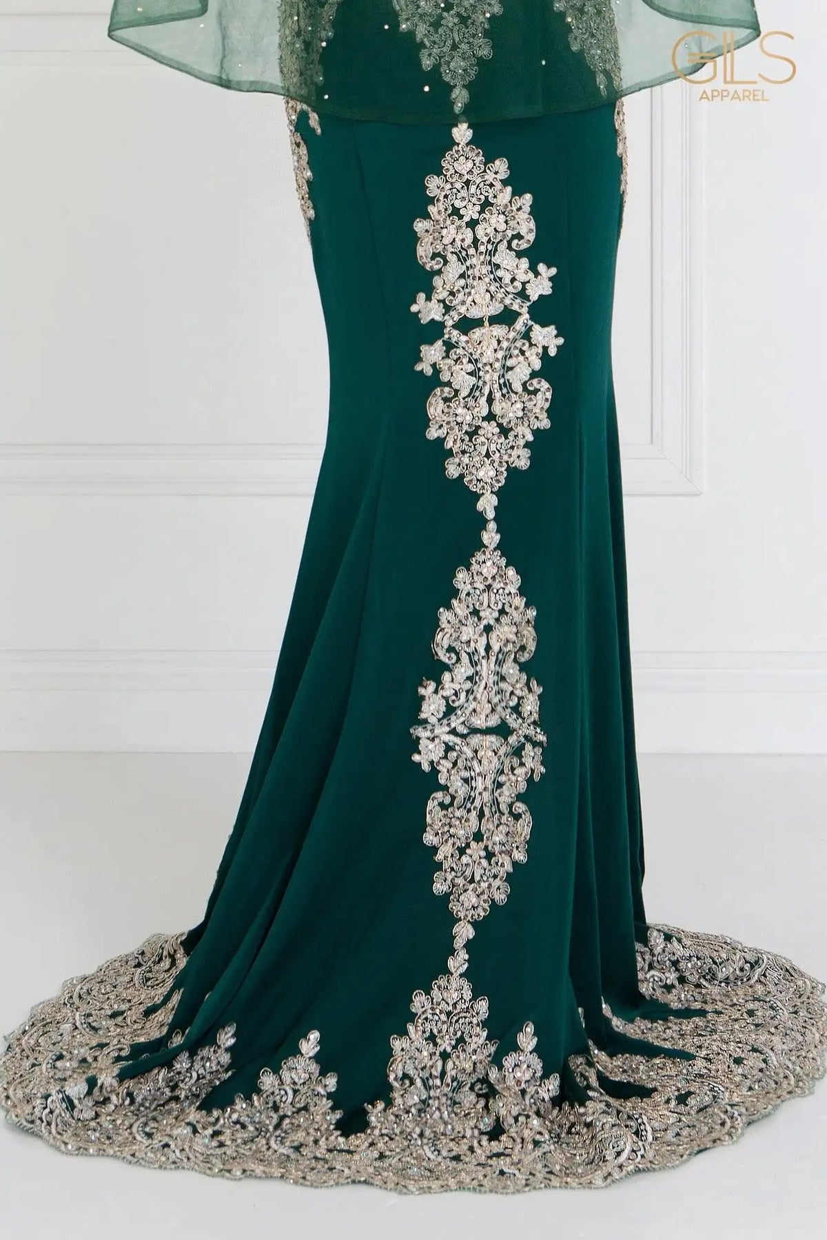 Elegant Mermaid Scoop Neck Cape Sleeves Beaded Emerald Green Floor-Length Mother of the Bride Gown