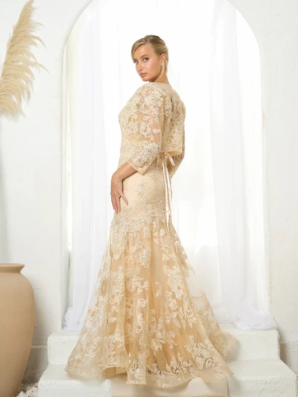 Elegant Mermaid Sweetheart Lace Applique Champagne Floor-Length Mother of the Bride Dress Gown