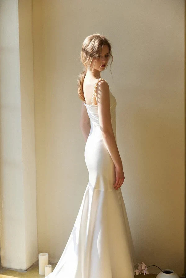 Elegant Mermaid Sweetheart Sleeveless Pearl Backless Ivory Floor-Length Wedding Dresses Bridal Gown