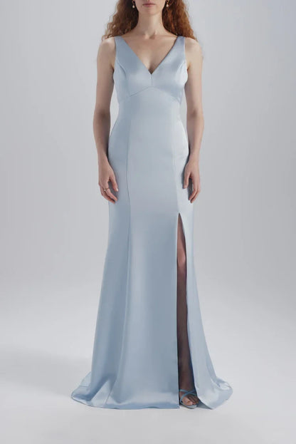 Elegant Mermaid V-Neck Sleeveless Slit Open Back Light Blue Bridesmaid Gown