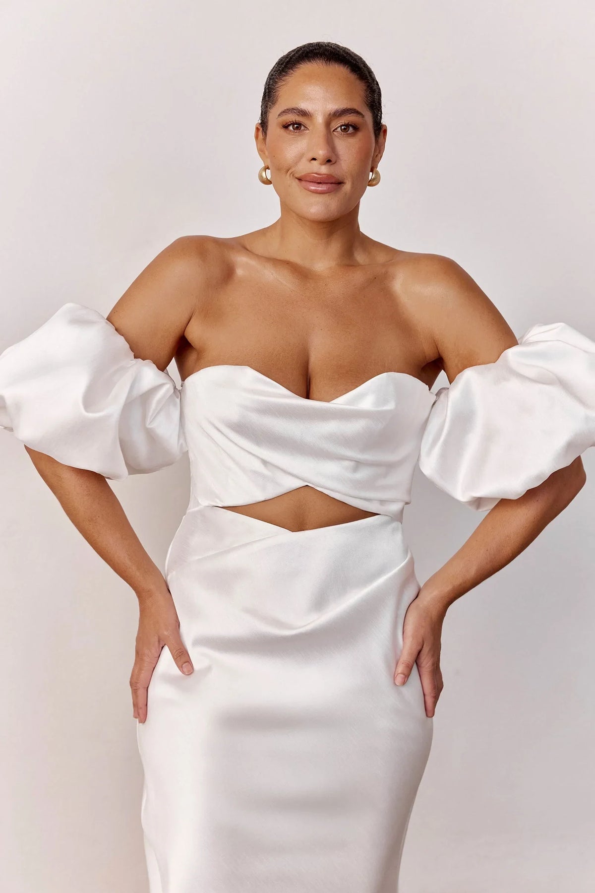 Elegant Modern Mermaid Sweetheart Puff Sleeve Cutout White Floor-Length Wedding Gown