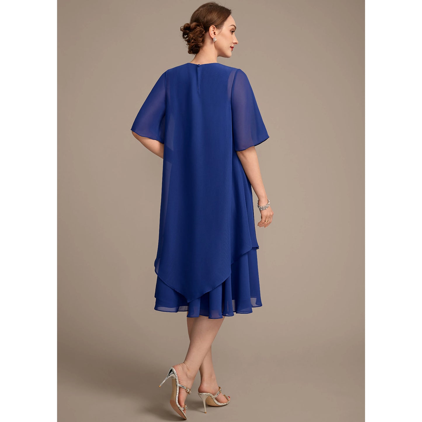 Elegant Round Neck Short Sleeve Layered Royal Blue Midi Mother of the Bride Dress