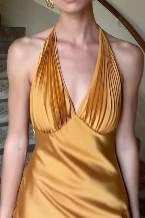 Elegant Sheath Halter Sleeveless Pleated Draped Gold Maxi Prom Dresses Women