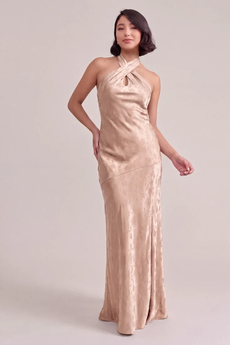 Elegant Sheath Halter Sleeveless Twisted Open Back Gold Champagne Floor-Length Prom Gown
