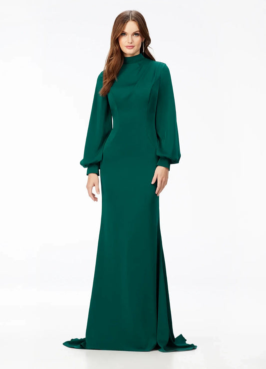 Elegant Sheath Mock Neck Long Sleeve Chic Emerald Green Floor-Length Evening Gown