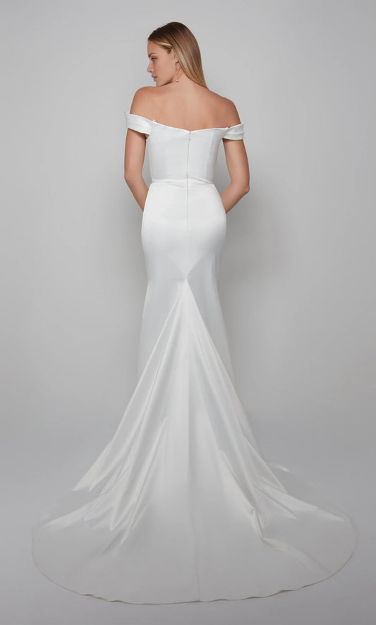 Elegant Sheath Off-Shoulder Draped Sophisticated White Floor-Length Wedding Gown for Brides