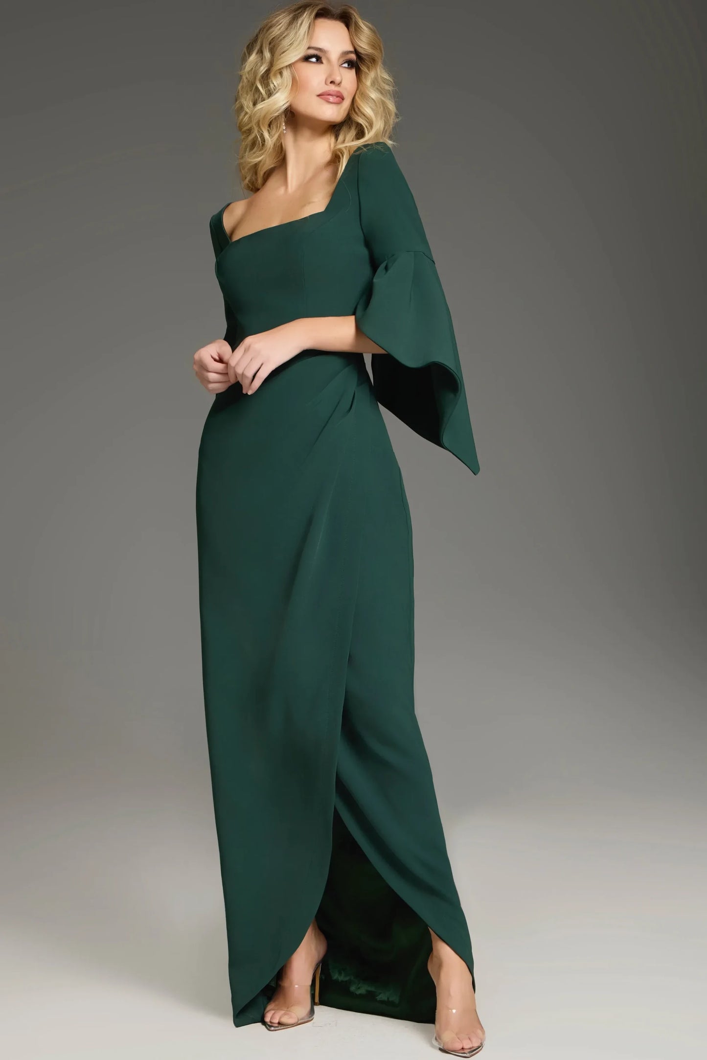 Elegant Sheath Square Neck Bell Sleeve Draped Emerald Green Floor-Length Mother of the Bride Dress