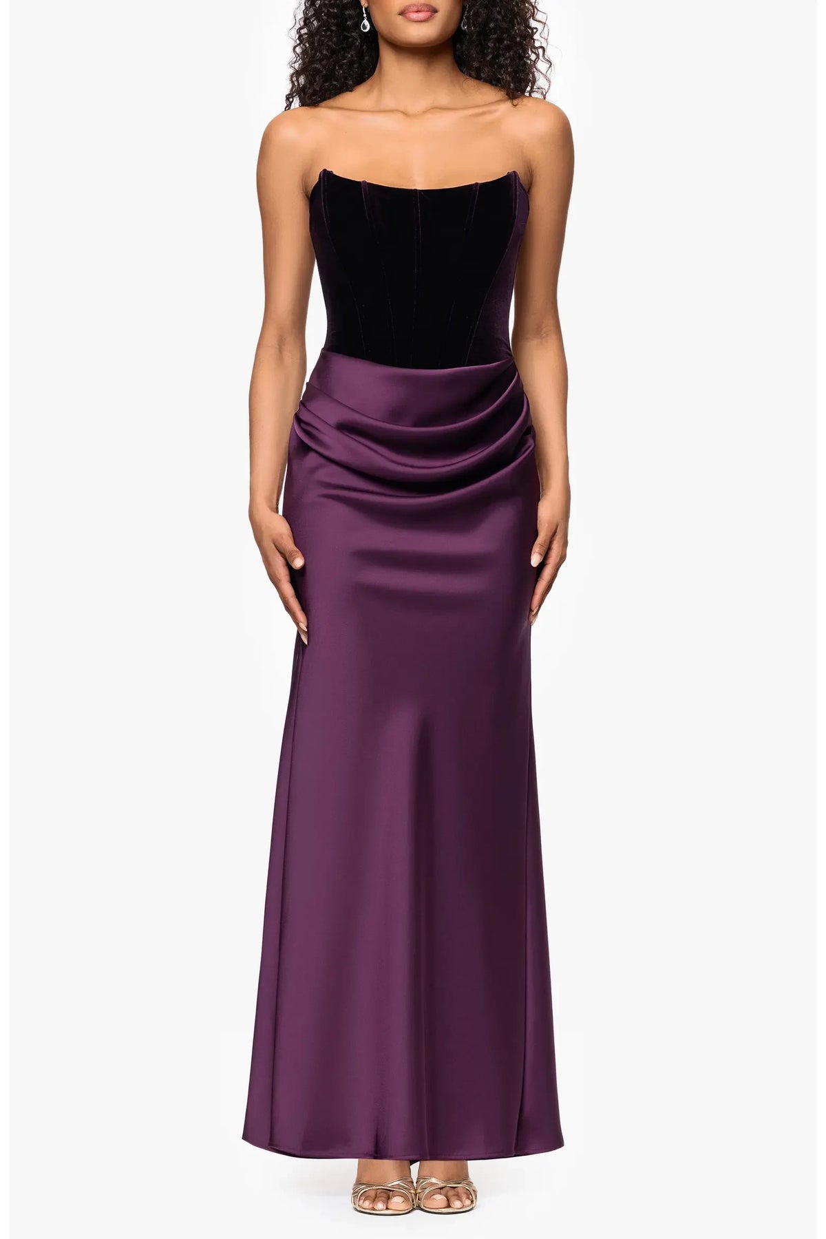 Elegant Sheath Strapless Draped Plum Floor-Length Mother of the Bride Dress Women's Gown