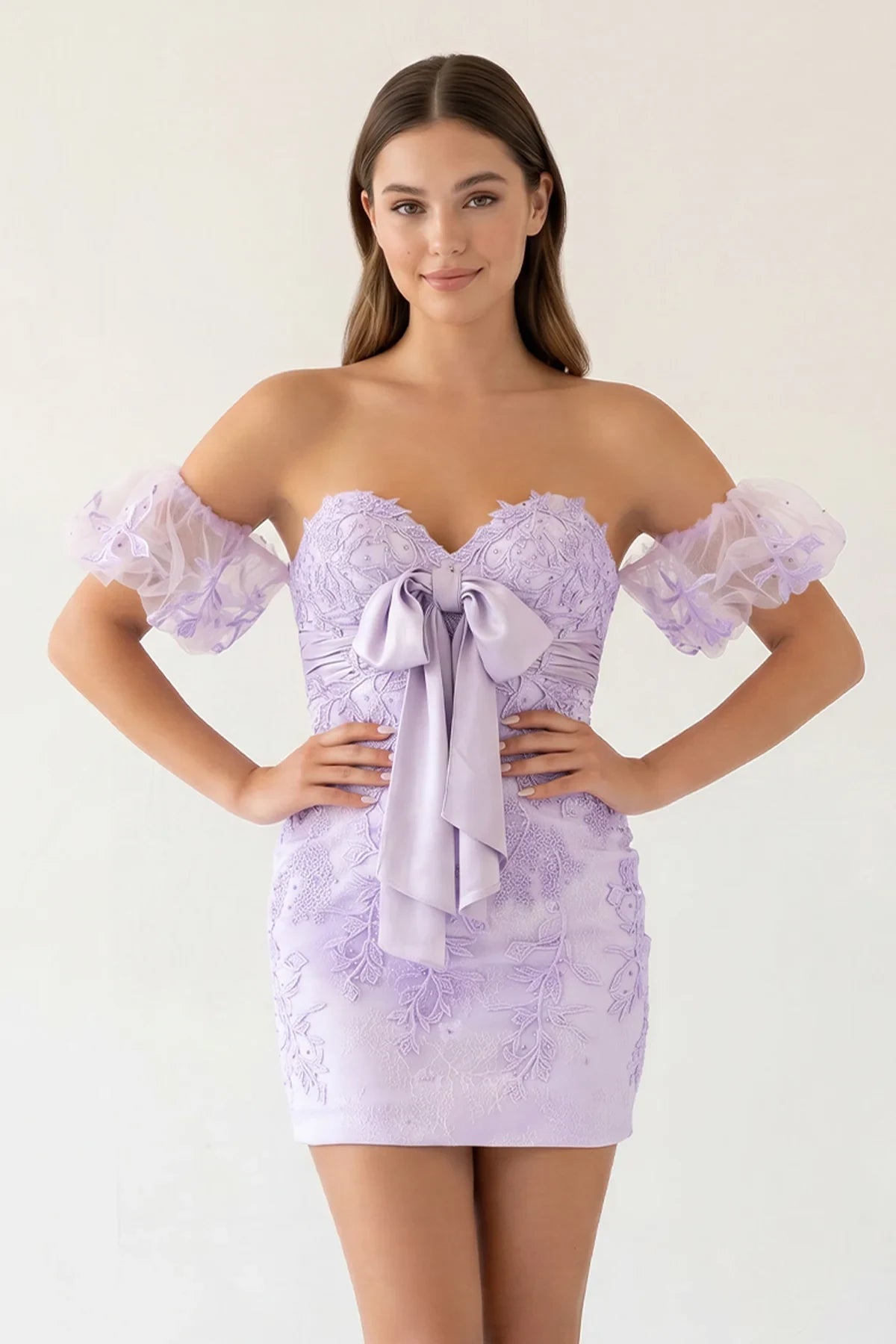 Elegant Sheath Sweetheart Puff Sleeves Lace Bow Lilac Short Homecoming Dress