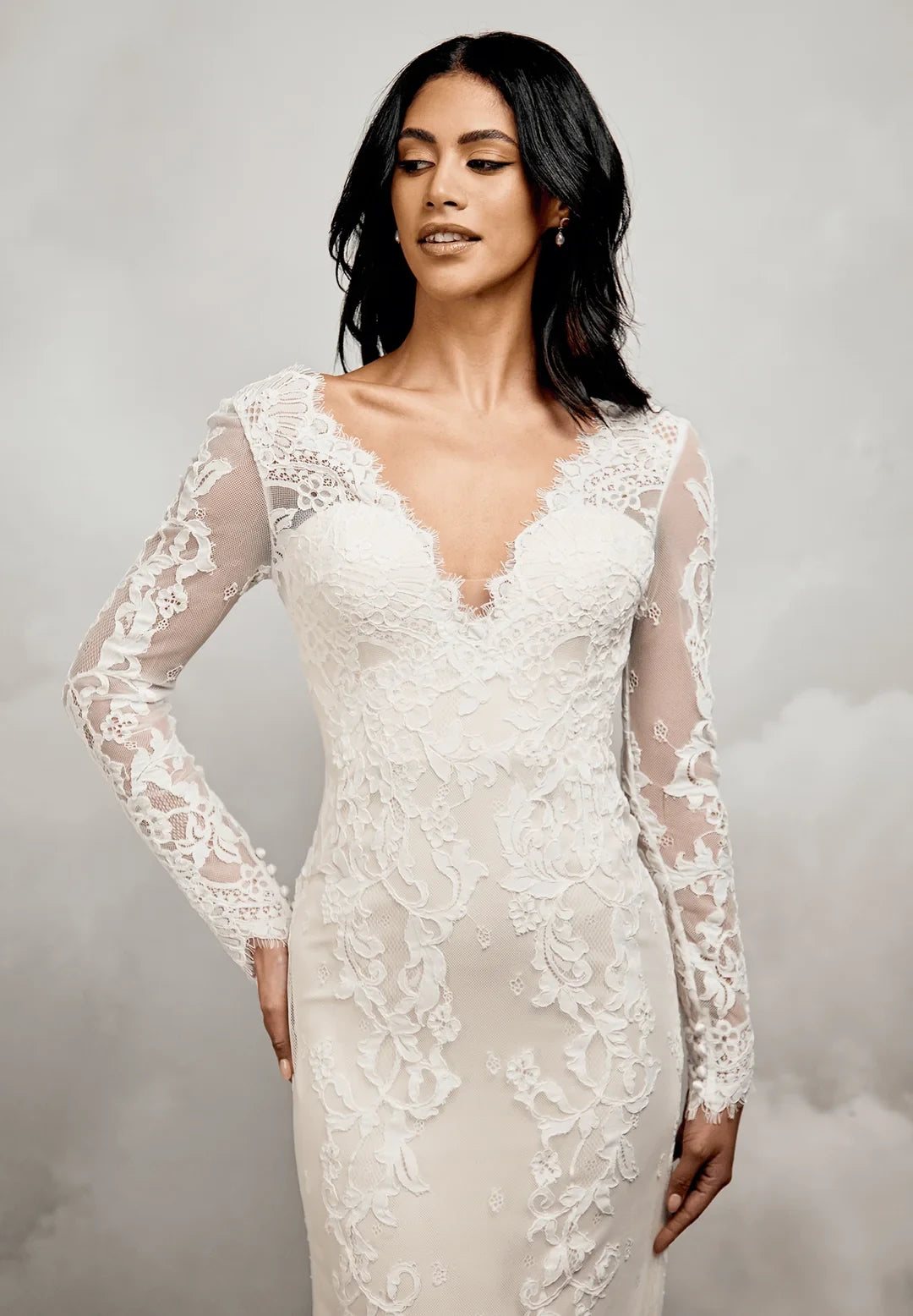 Elegant Sheath V-Neck Long Sleeve Lace Illusion Ivory Floor-Length Wedding Dresses Bridal Gown