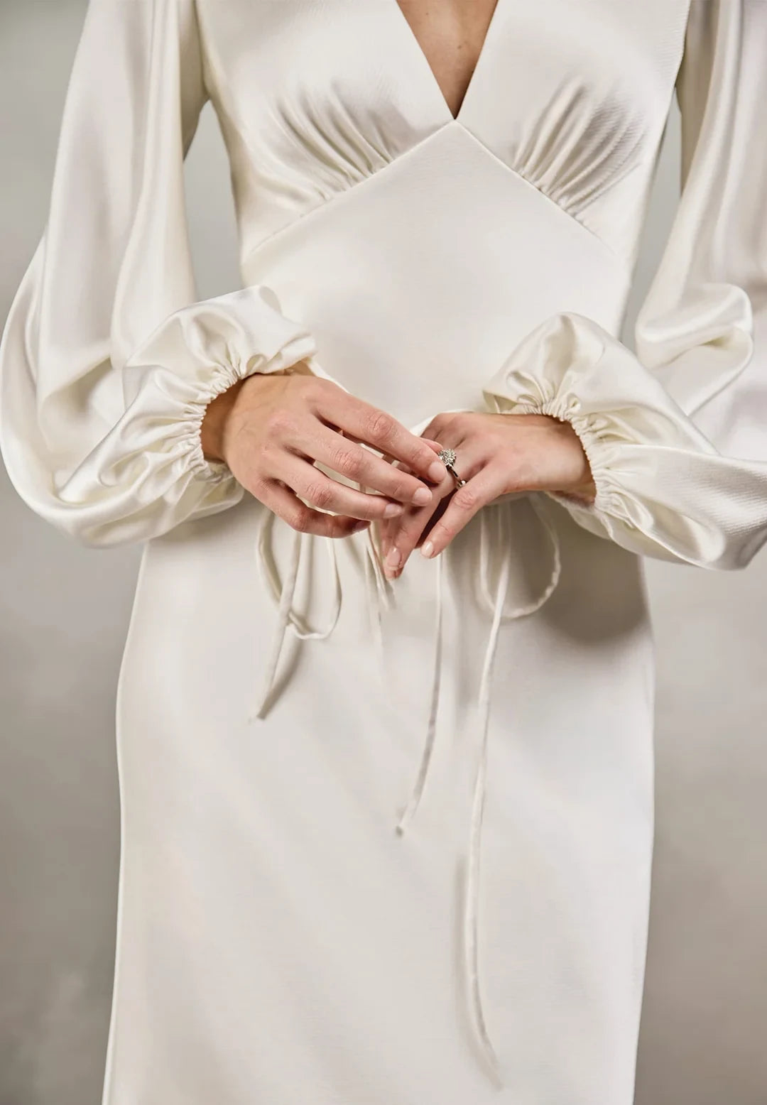 Elegant Sheath V-Neck Long Sleeve Romantic Backless Ivory Floor-Length Wedding Gown