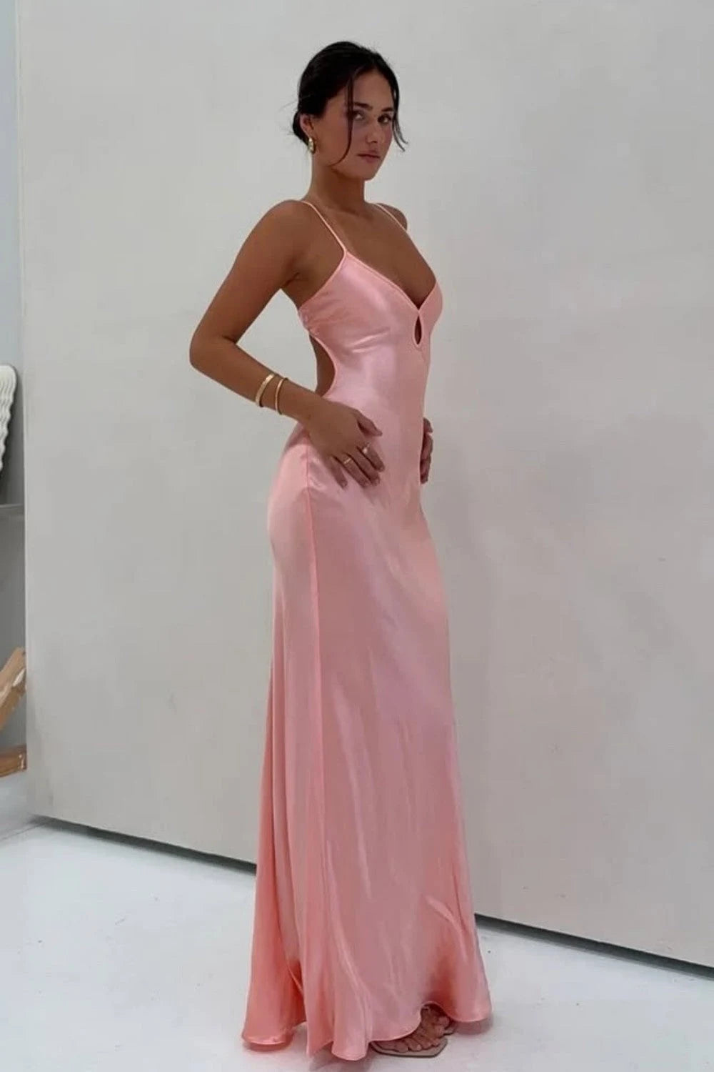 Elegant Sheath V-Neck Sleeveless Cutout Backless Pink Long Prom Dresses Women
