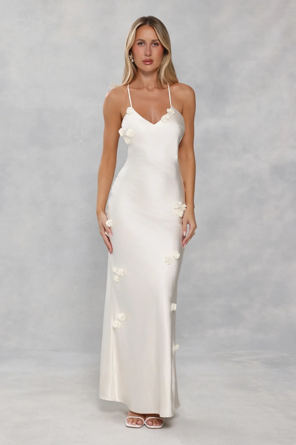 Elegant Sheath V-Neck Sleeveless Floral Open Back Ivory Floor-Length Prom Dresses Gown