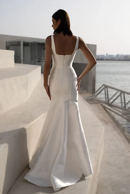 Elegant Sleeveless Square Neck Mermaid Minimalist Chic Ivory Floor-Length Wedding Gown