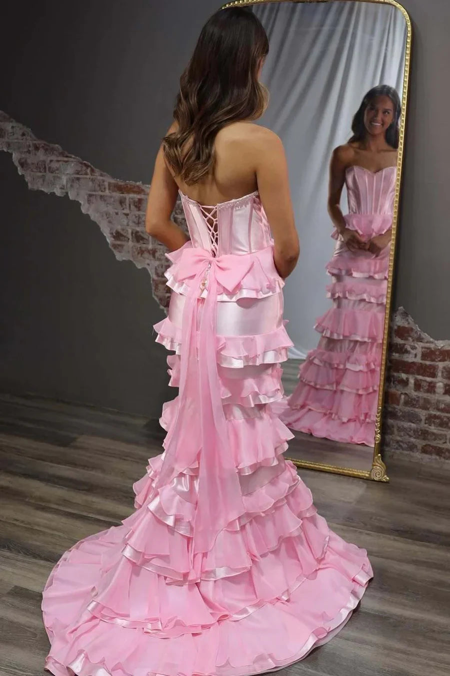 Elegant Strapless Sweetheart Ruffled Corset Pink Floor-Length Prom Dress Gown