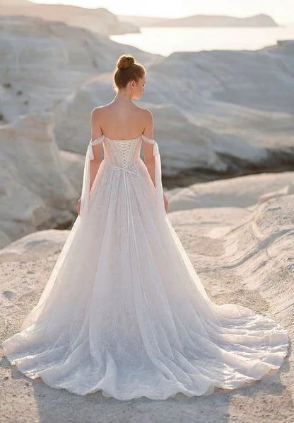 Ethereal A-Line Sweetheart Sleeveless Corset Slit Ivory Wedding Dresses Bridal Gown