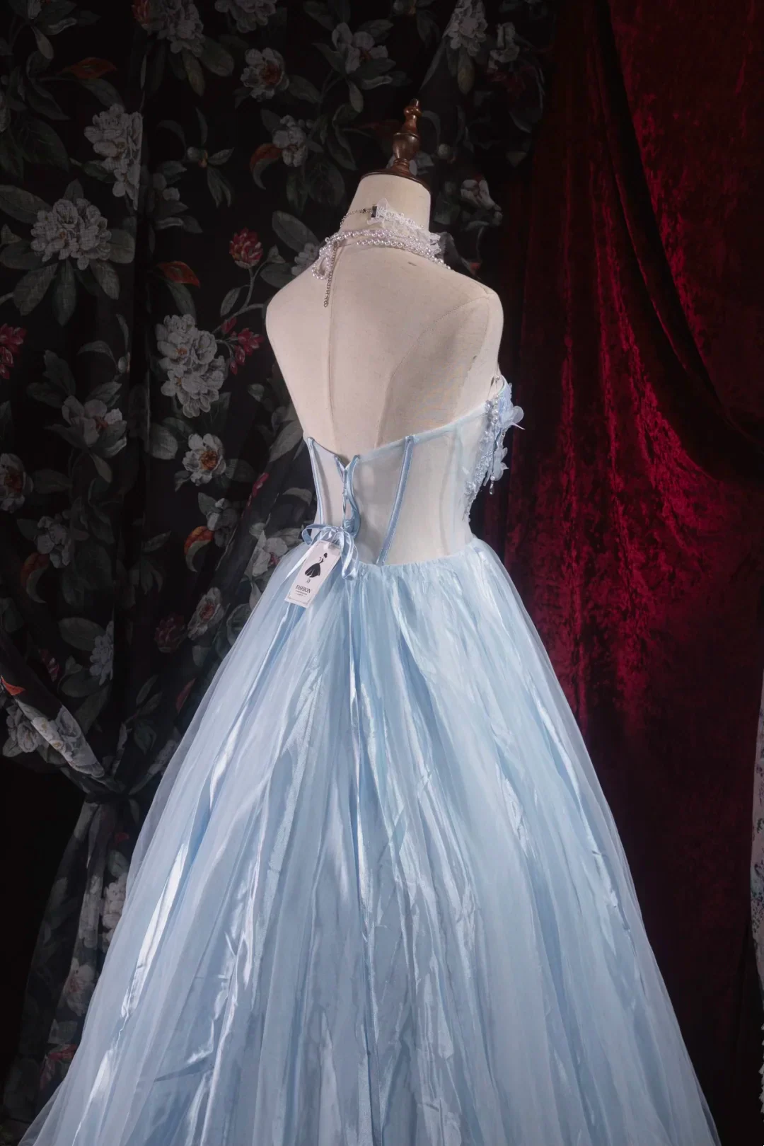 Evening Dress Halter Neck Sky Blue Satin Tulle Ball Gown with 3D Floral Beaded Bodice Lace-Up Back and Matching Pearl Choker